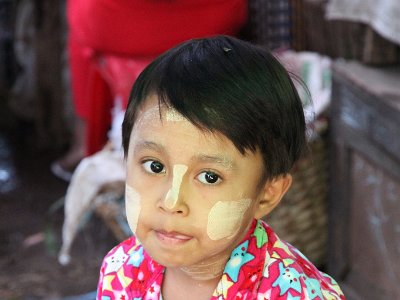 Dec 19, 2014 - Morning Market And Plains Of Bagan - Bagan, Myanmar